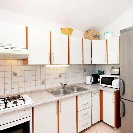 Апартаменты Kneza 168c Корчула